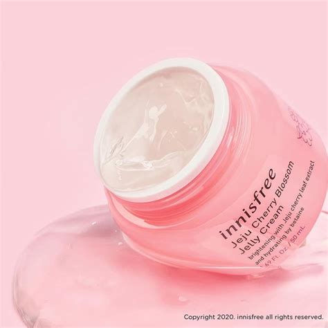 Reveal Your Inner Glow with Kiramooon Star Jelly's Magical Resurfacing Powers